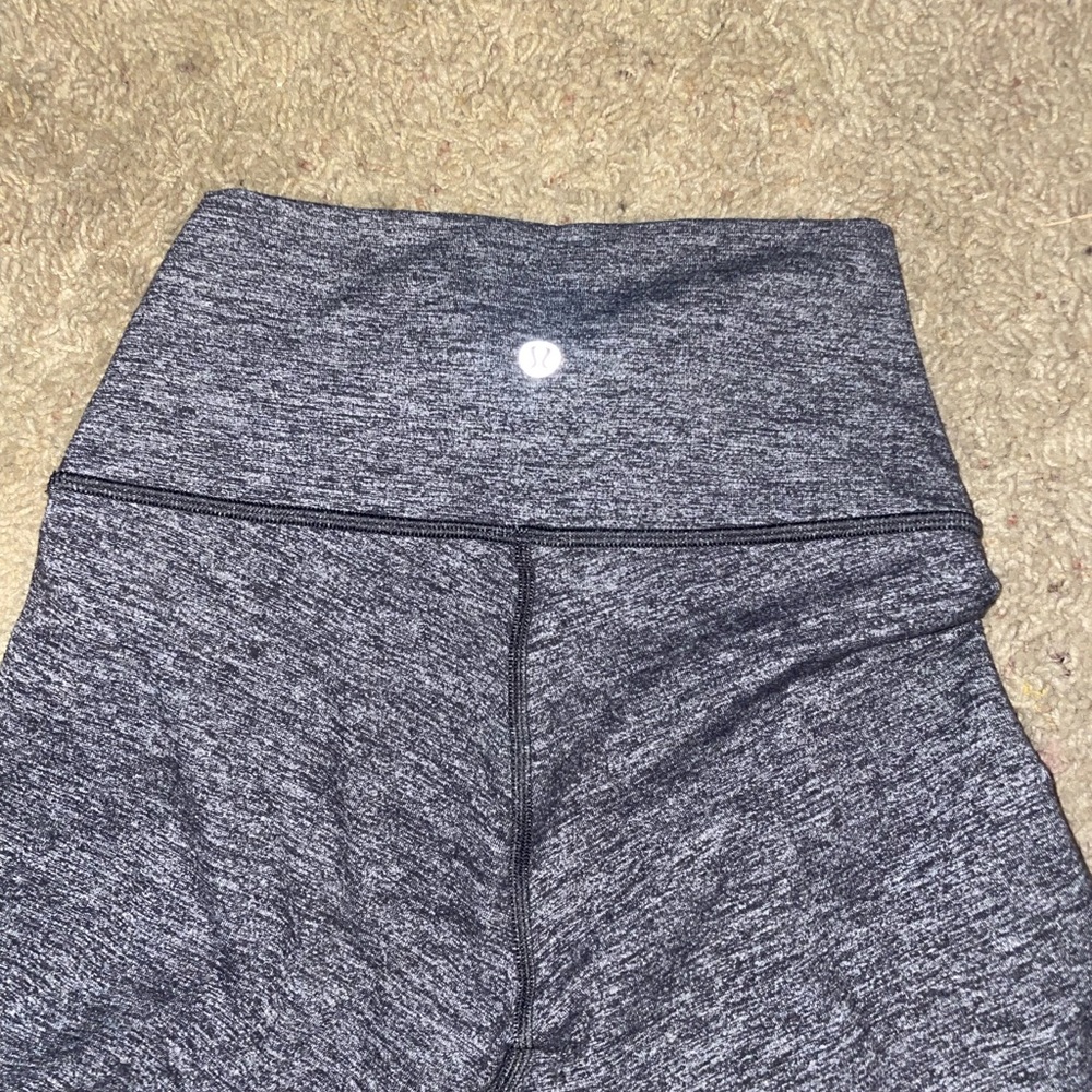 Lululemon WunderUnder leggings